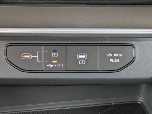 New 2026 Kia Carnival LXS FWD image 28