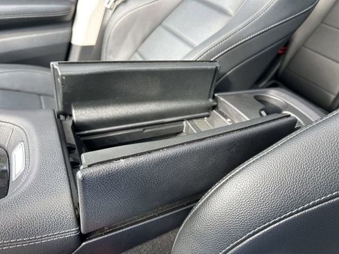 Used 2023 Mercedes-Benz GLS 450 4MATIC image 38