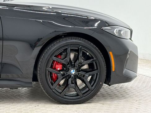 New 2026 BMW 330i xDrive Sedan w/ M Sport Package AWD/4WD image 12