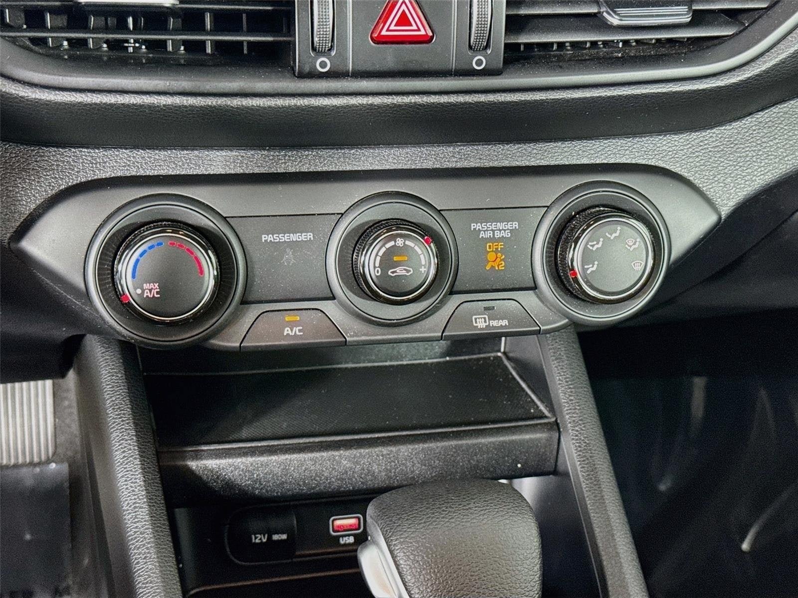 Certified 2023 Kia Forte LXS w/ LXS Technology Package FWD image 16