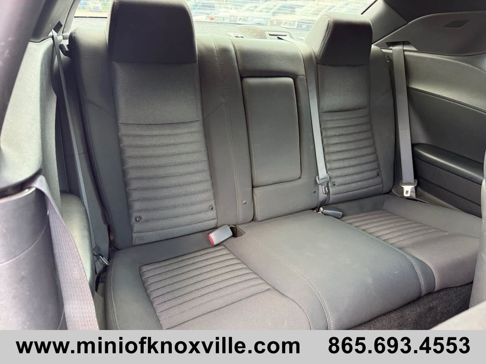 Used 2011 Dodge Challenger RWD image 17