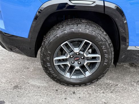 New 2026 GMC Terrain AT4 AWD/4WD image 11