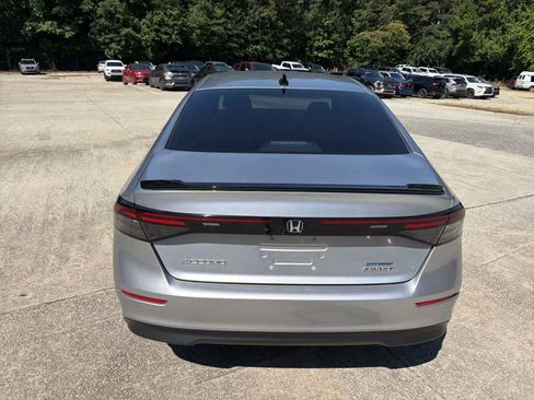 Certified 2025 Honda Accord Sport image 10