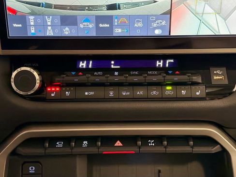 Used 2024 Toyota Tundra Limited w/ TRD Off-Road Package AWD/4WD image 13