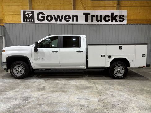 Used 2020 Chevrolet Silverado 2500 W/T w/ WT Convenience Package AWD/4WD image 2