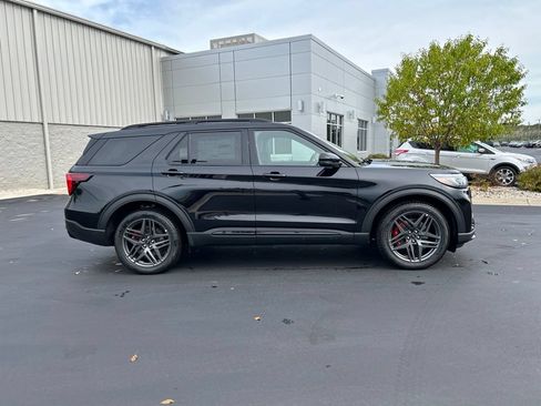 New 2027 Ford Explorer ST w/ Sun And Sound Package AWD/4WD image 5