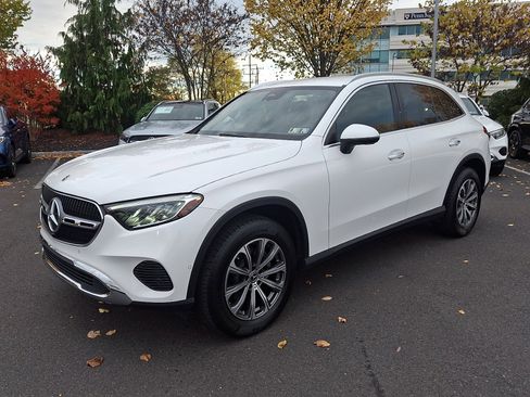 Certified 2024 Mercedes-Benz GLC 300 4MATIC image 3