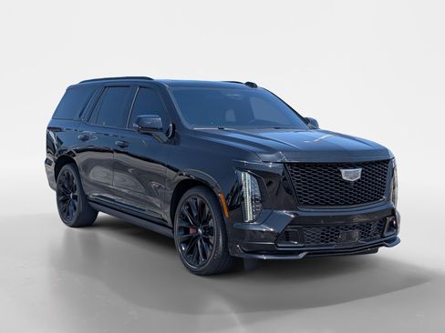 Used 2025 Cadillac Escalade V w/ LPO, ONYX Package AWD/4WD image 2