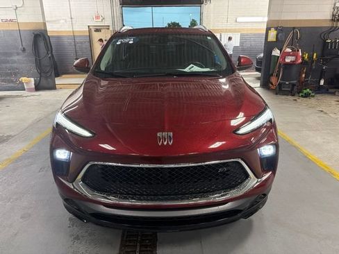 Certified 2024 Buick Encore GX Sport Touring w/ Comfort Package FWD image 2