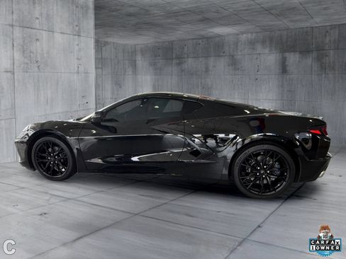 Used 2025 Chevrolet Corvette Stingray Preferred Cpe w/ 2LT RWD image 3