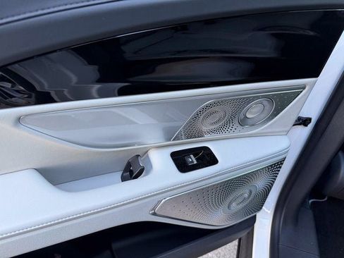 New 2026 Lincoln Nautilus Reserve image 19