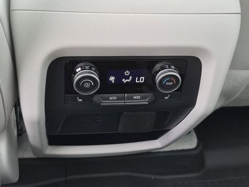 New 2026 Buick Enclave Avenir w/ Super Cruise Package image 14