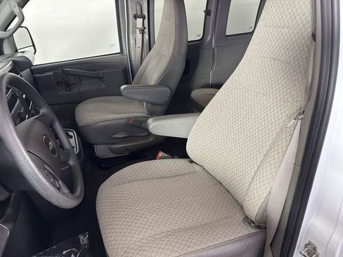 Used 2024 Chevrolet Express 3500 LT w/ LT Preferred Equipment Group RWD image 21