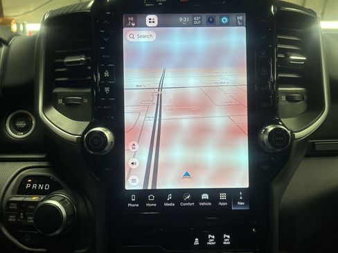 Used 2025 RAM 1500 Big Horn image 16