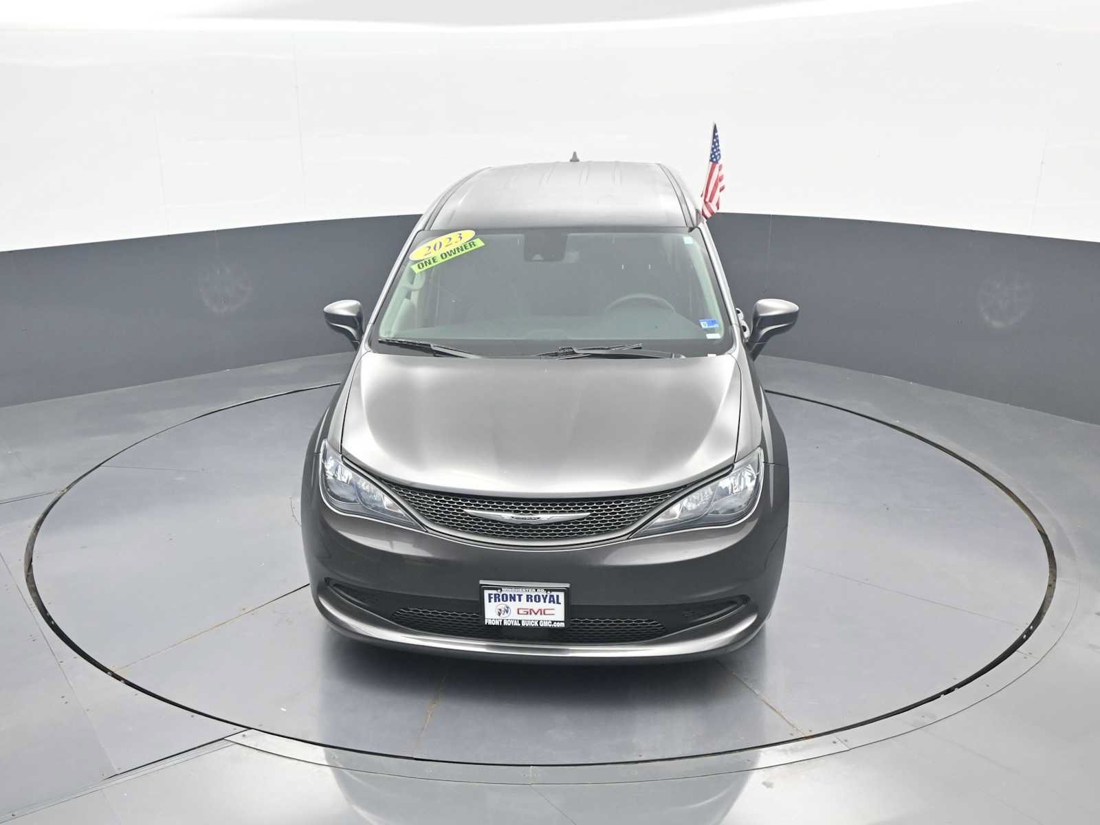 Used 2023 Chrysler Voyager LX FWD image 34