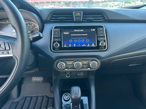 New 2025 Nissan Versa SV w/ Trunk Package image 27