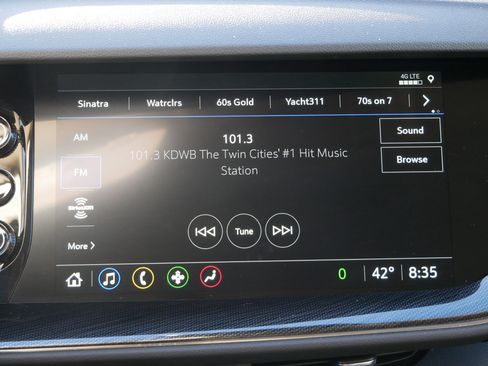 Used 2023 Buick Envision Preferred w/ Sport Touring Package AWD/4WD image 18