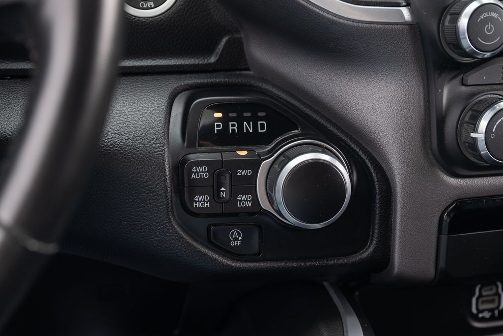 Used 2023 RAM 1500 Big Horn AWD/4WD image 31