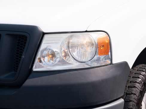 Used 2007 Ford F150 XL RWD image 5