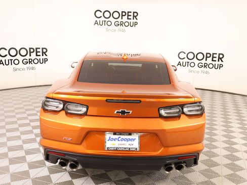 Used 2022 Chevrolet Camaro LT w/ RS Package image 19