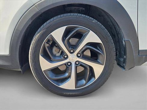 Used 2017 Hyundai Tucson Sport FWD image 9