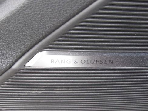 Used 2023 Audi Q7 2.0T Premium Plus w/ Premium Plus Package AWD/4WD image 38