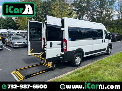 Used 2023 RAM ProMaster 2500 w/ Premium Convenience Group (B) FWD image 1