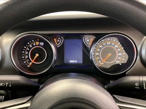 Used 2020 Jeep Gladiator Sport w/ Trailer Tow Package image 19