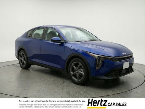 Used 2025 Kia K4 FWD image 1