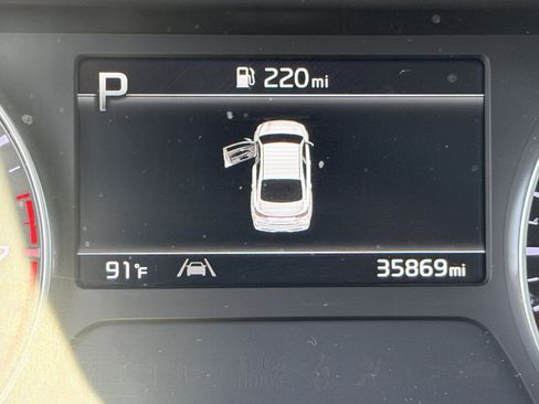 Certified 2024 Kia Forte LXS w/ LXS Technology Package FWD image 13