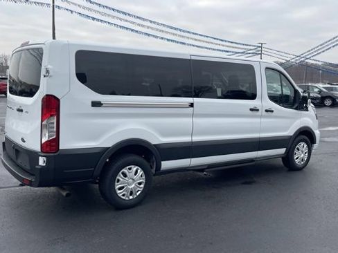 Used 2023 Ford Transit 350 XLT image 6