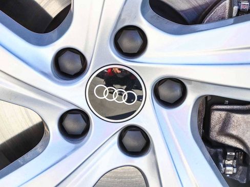 Used 2025 Audi A5 2.0T Premium w/ Convenience Package image 15