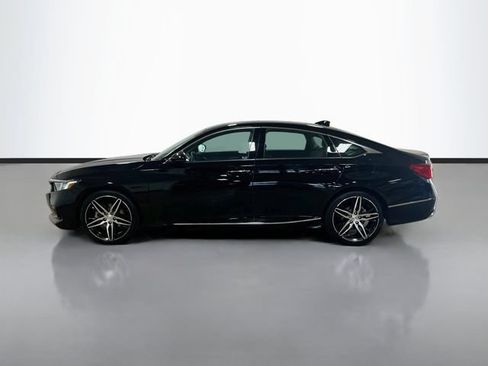 Used 2022 Honda Accord Touring image 4