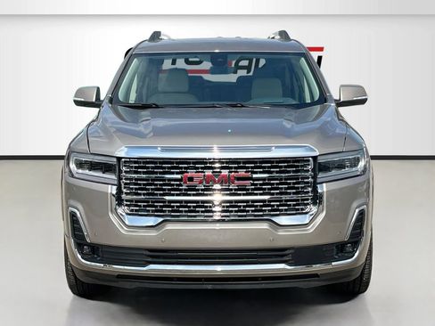 Used 2023 GMC Acadia Denali w/ Denali Technology Package FWD image 2