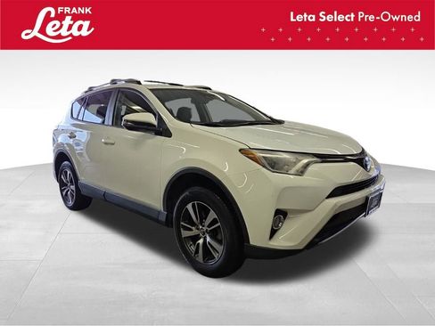 Used 2017 Toyota RAV4 XLE FWD image 8