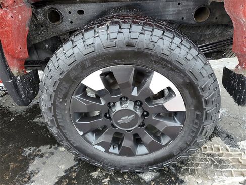 Used 2020 Chevrolet Silverado 2500 Custom w/ Custom Value Package image 28