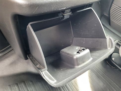 Used 2023 GMC Savana 3500 LS image 20