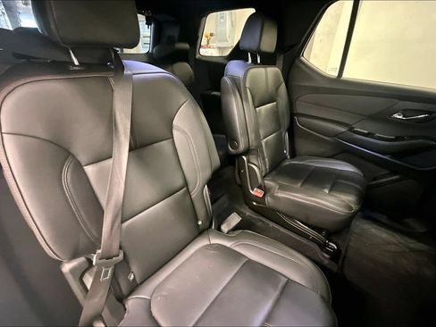 Used 2023 Chevrolet Traverse RS w/ LPO, Floor Liner Package AWD/4WD image 23
