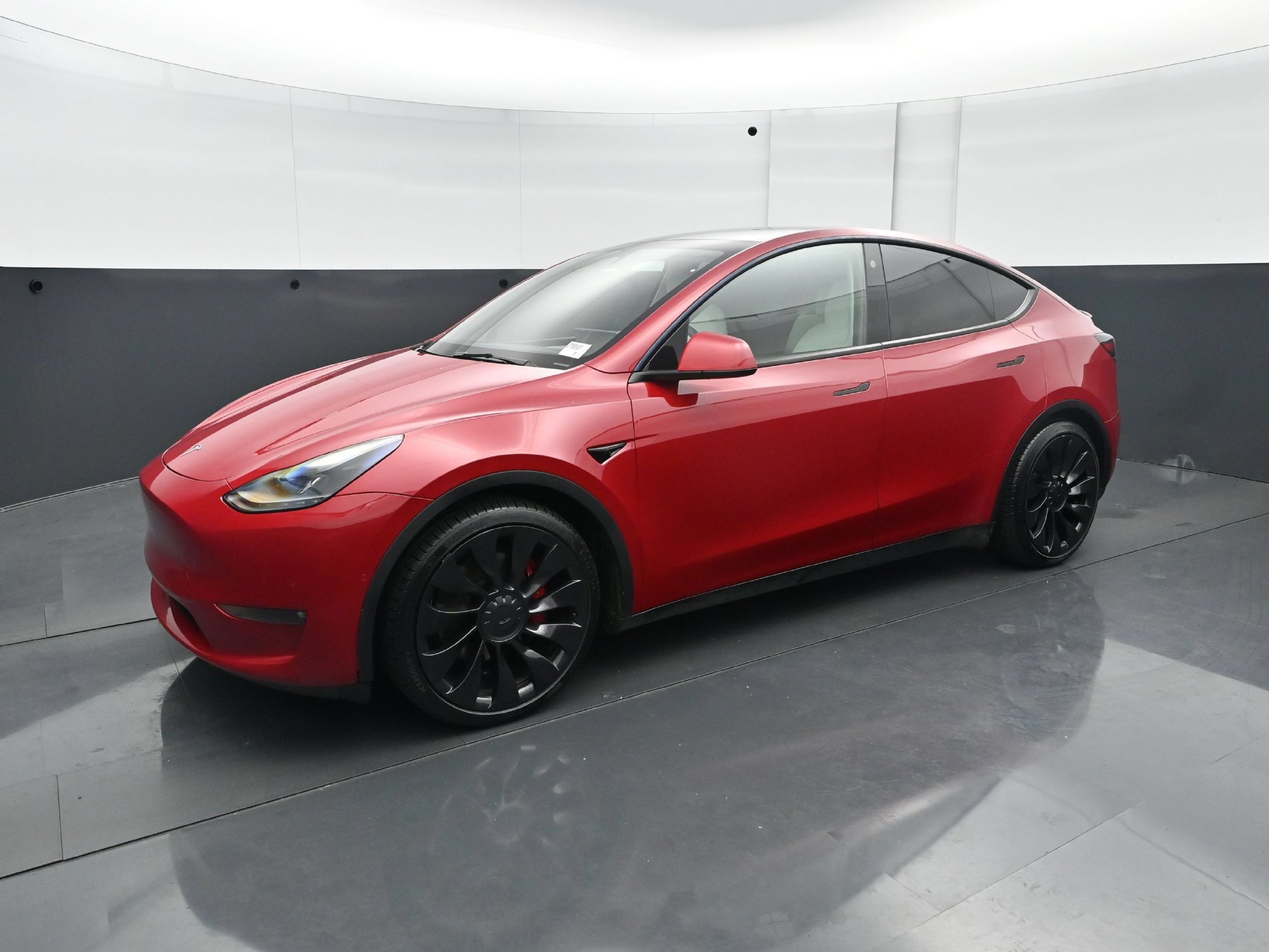 Used 2022 Tesla Model Y Performance AWD/4WD image 2