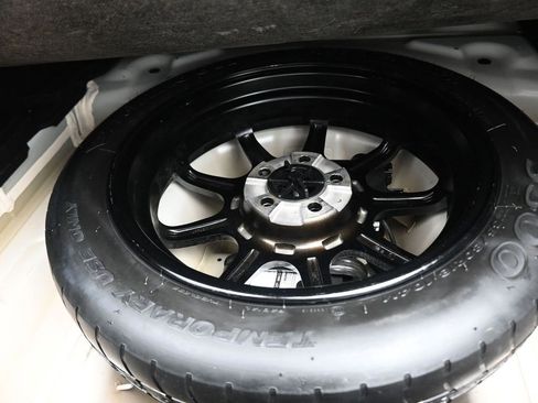 Used 2021 Kia Stinger GT-Line image 43