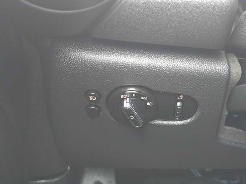 Used 2023 MINI Cooper S image 25