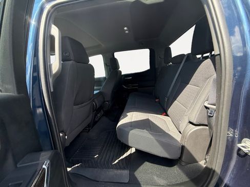 Used 2021 Chevrolet Silverado 1500 LT AWD/4WD image 12