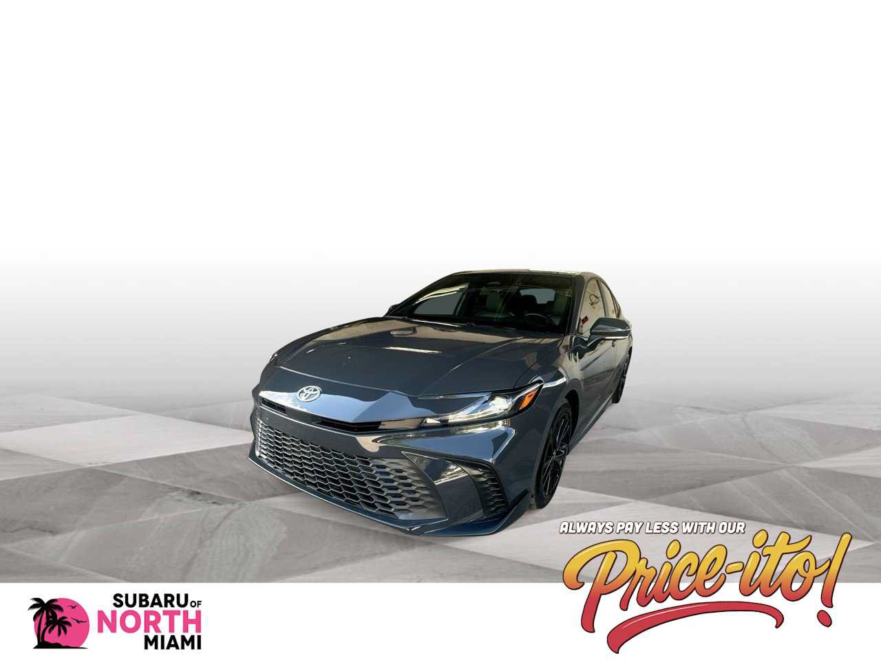 Used 2025 Toyota Camry SE FWD image 1