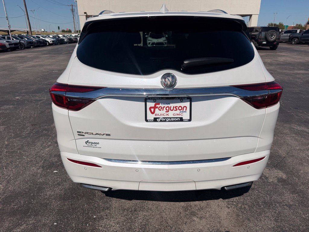 Used 2020 Buick Enclave Avenir w/ Avenir Technology Package AWD/4WD image 15