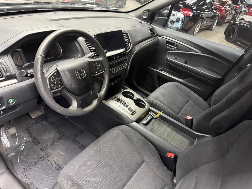Used 2022 Honda Pilot Sport image 32