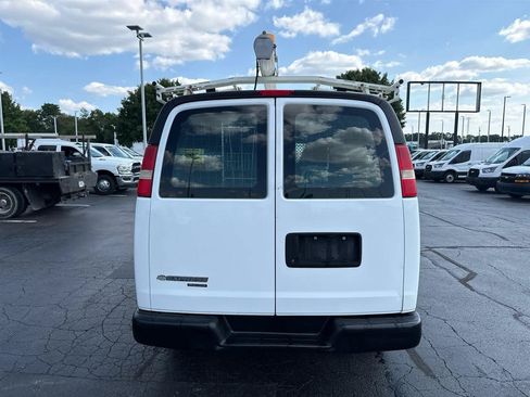 Used 2012 Chevrolet Express 2500 RWD image 7