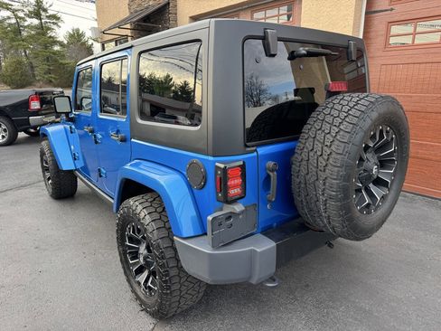 Used 2014 Jeep Wrangler Sport AWD/4WD image 6