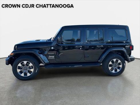 Certified 2023 Jeep Wrangler Unlimited Sahara w/ Cold Weather Group AWD/4WD image 8