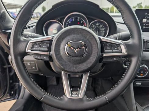 Used 2025 MAZDA MX-5 Miata RF Grand Touring RWD image 13