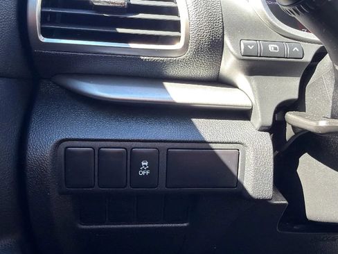 Used 2020 Mitsubishi Eclipse Cross ES FWD image 15
